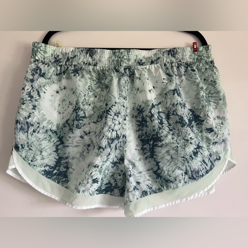 Joe Fresh Green Tie-Dye Women's Shorts